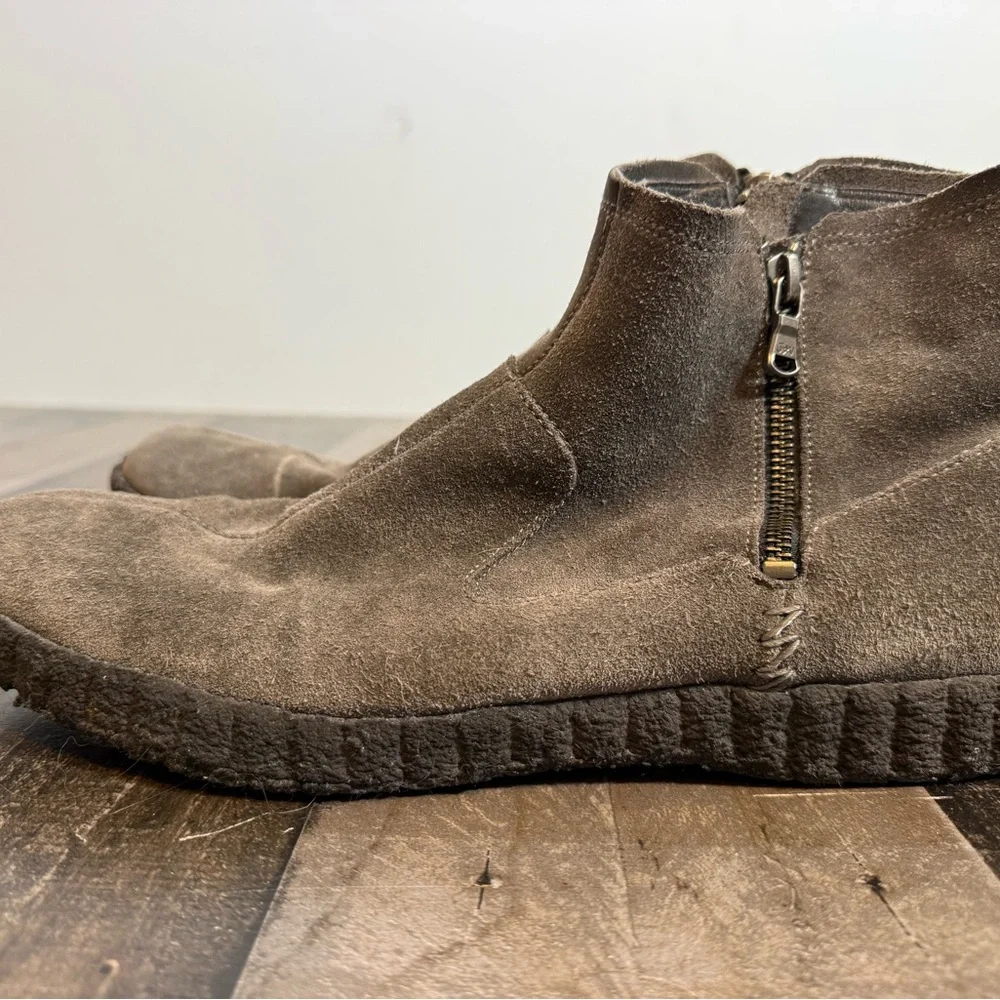 John Varvatos USA Suede‎ Zip Ankle Boots Crepe Sole Distressed Brown Men’s 9.5